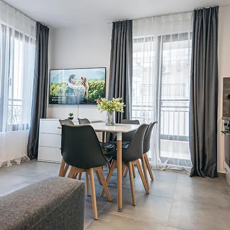 Mary - Polarstar Real Estate 圣弗拉斯